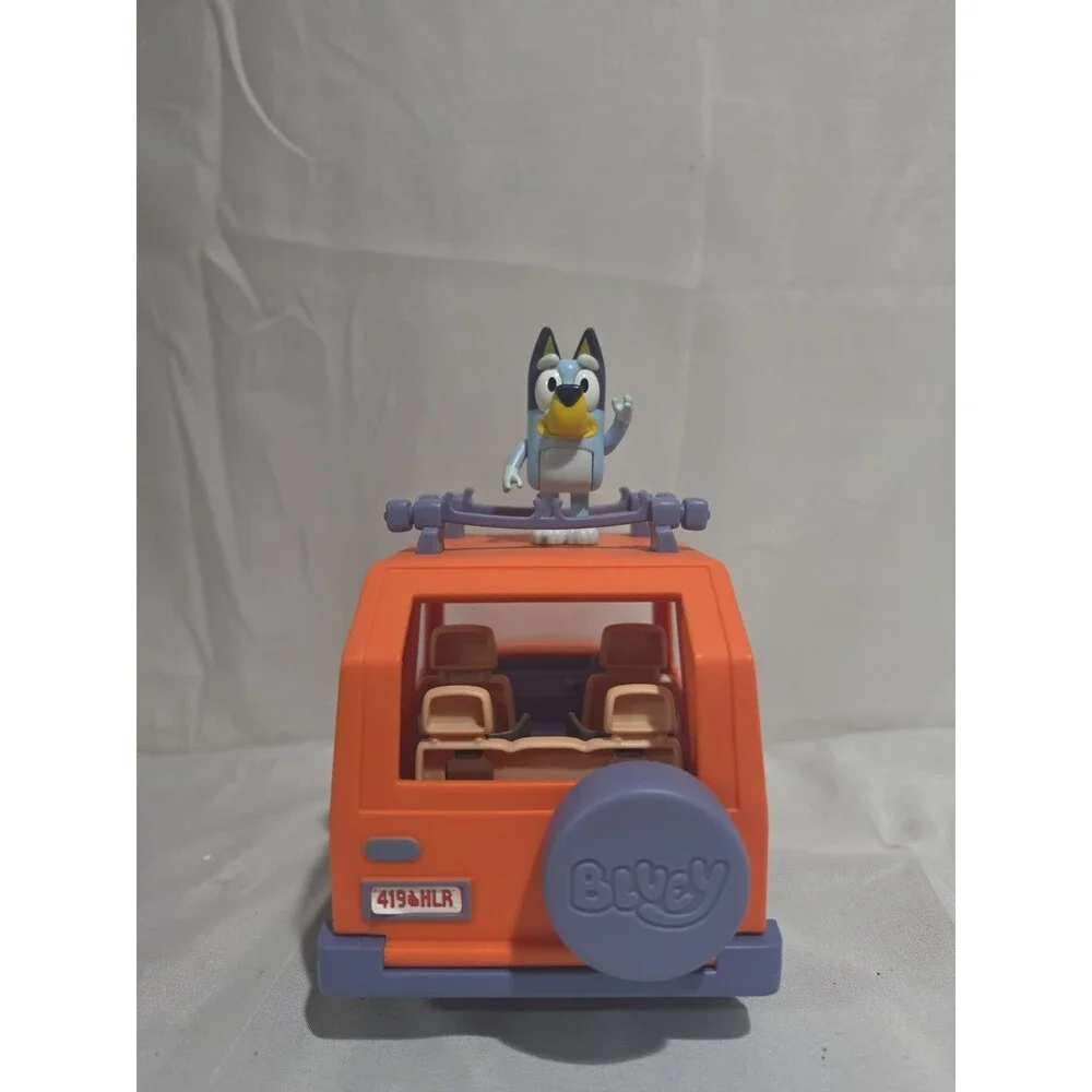 Moose Toy Bluey Heeler 4WD Jeep Beach Cruiser Car Vehicle